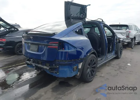 2023 Tesla Model X Dual Motor All-Wheel Drive/Standard Range z USA, uszkodzony, nr VIN 7SAXCDE53PF371394